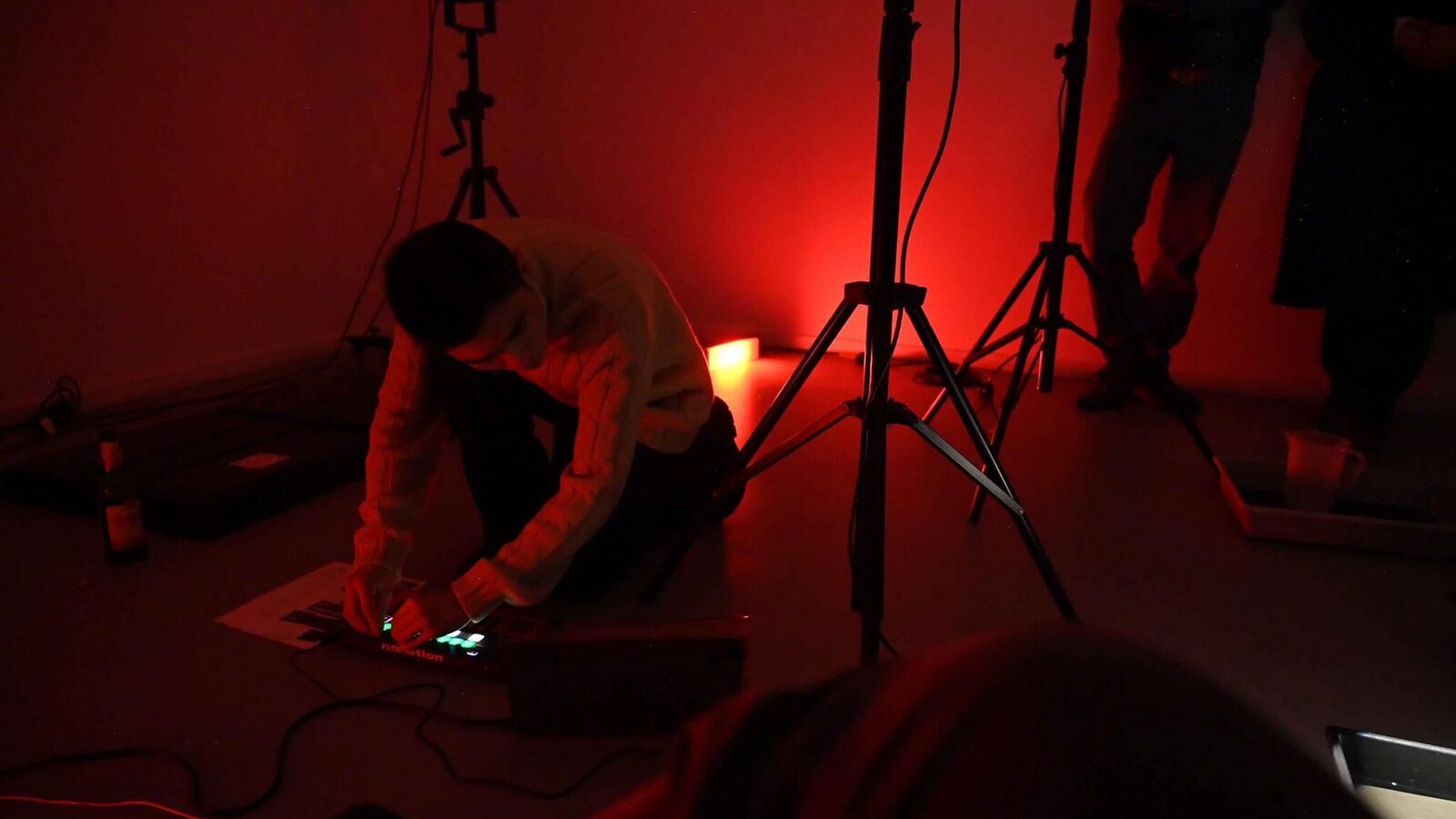 Titelbild des Projekts Flickerings - Ode to leaving and moving 