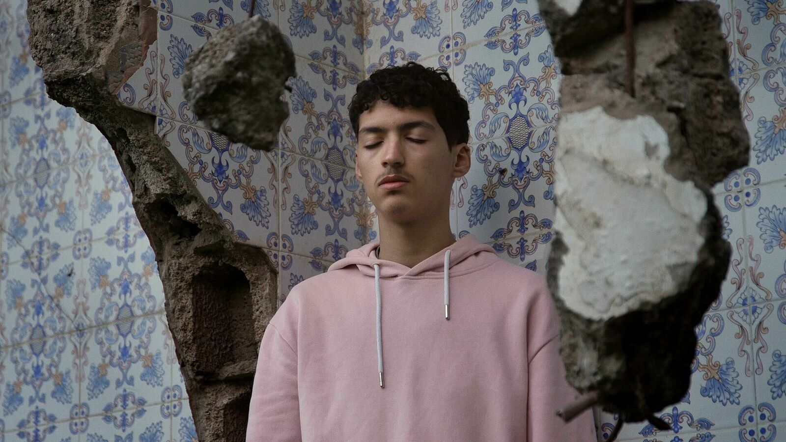 Galeriebild des Projekts تَناثُر البحر (Scattered Sea) 