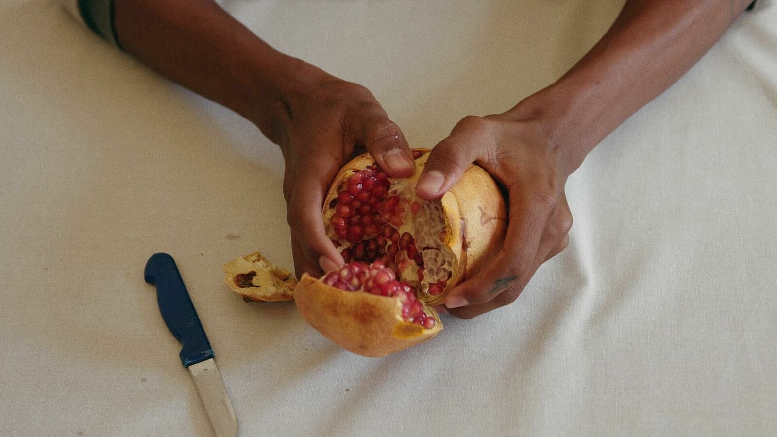 Galeriebild des Projekts تَناثُر البحر (Scattered Sea) 