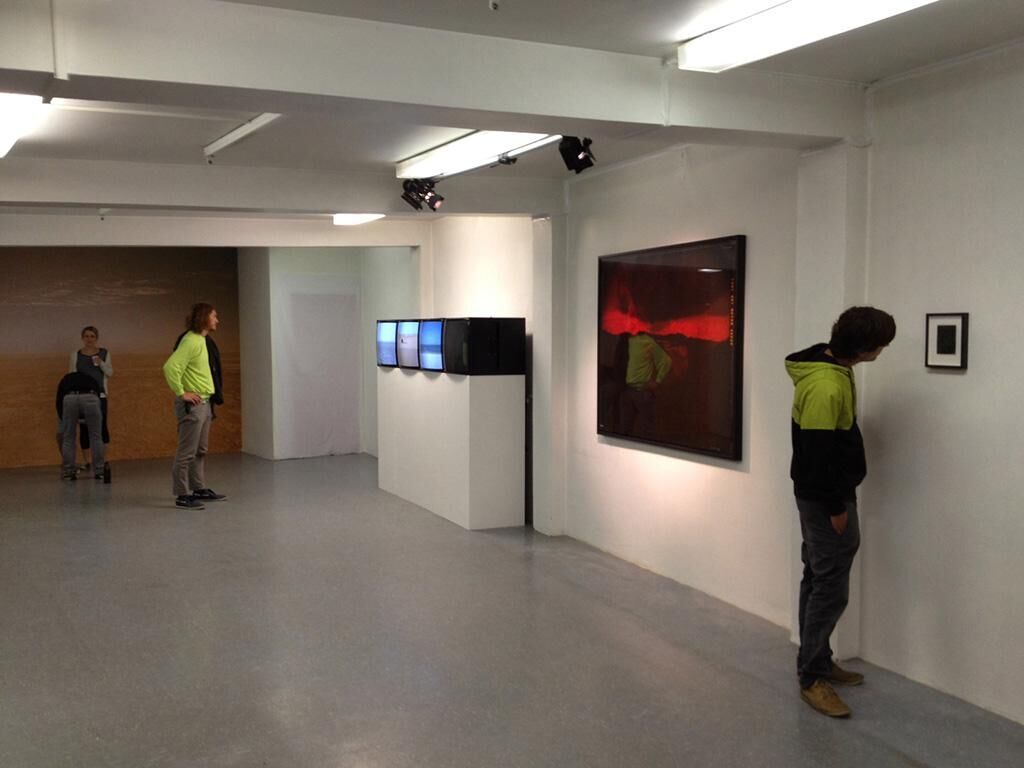 Galeriebild des Projekts Breaking Collapse