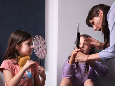 Workshop für Kinder zur Vorgeschichte des Kinos Workshop für Kinder zur Vorgeschichte des Kinos
