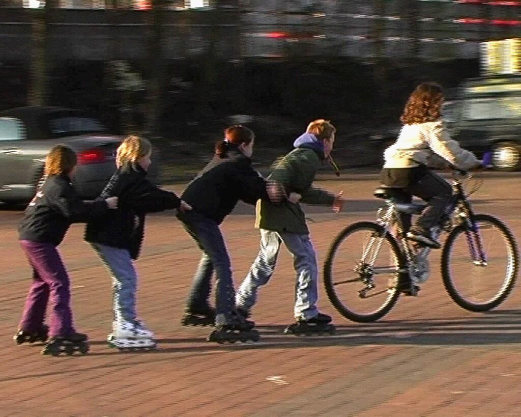 Titelbild des Projekts Capriolen, die Kinder vom Zirkus Flic Flac