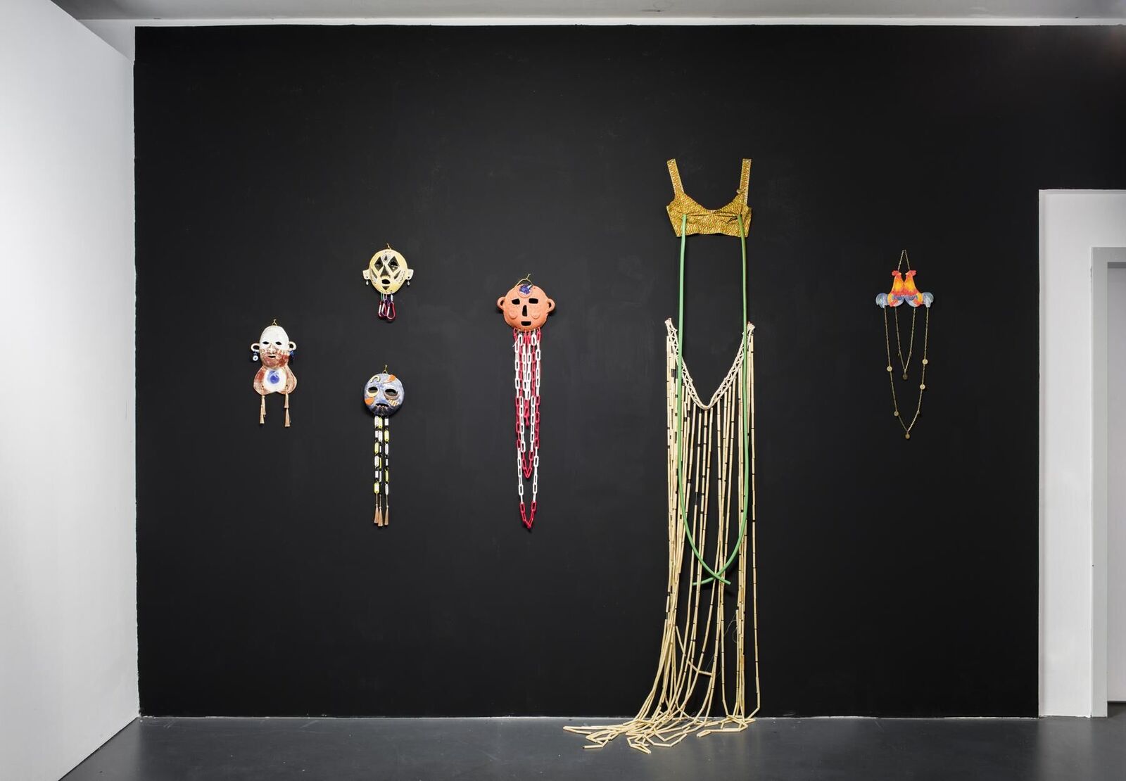 Glücksbringer, Religion, Magie, Idolaterie, Mystik, Judentum, Identität, Immigration