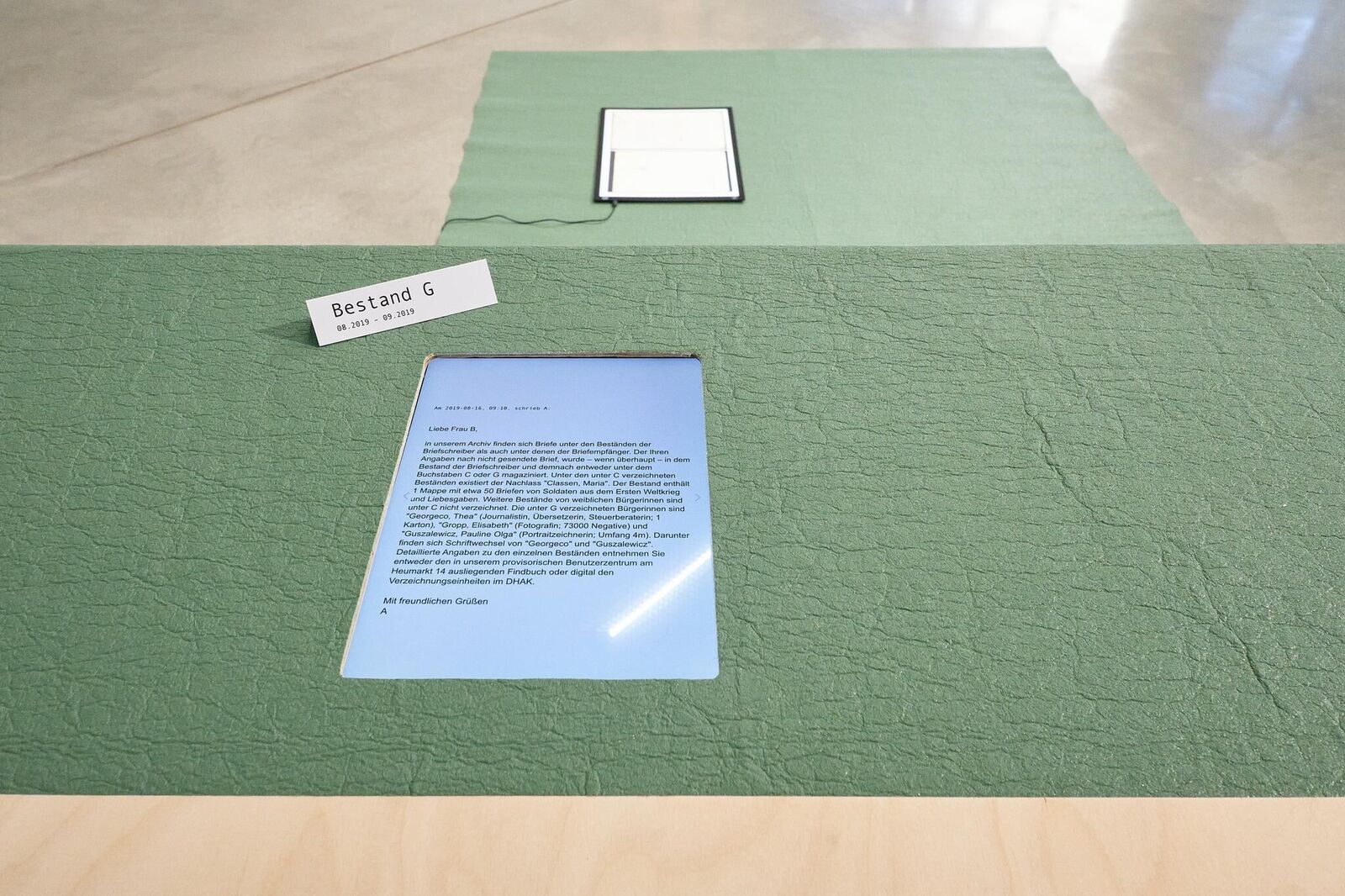 Galeriebild des Projekts Archives & Butterflies