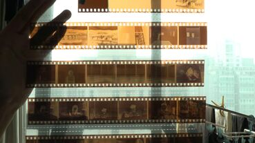 Filmstill aus „Halb Traum”