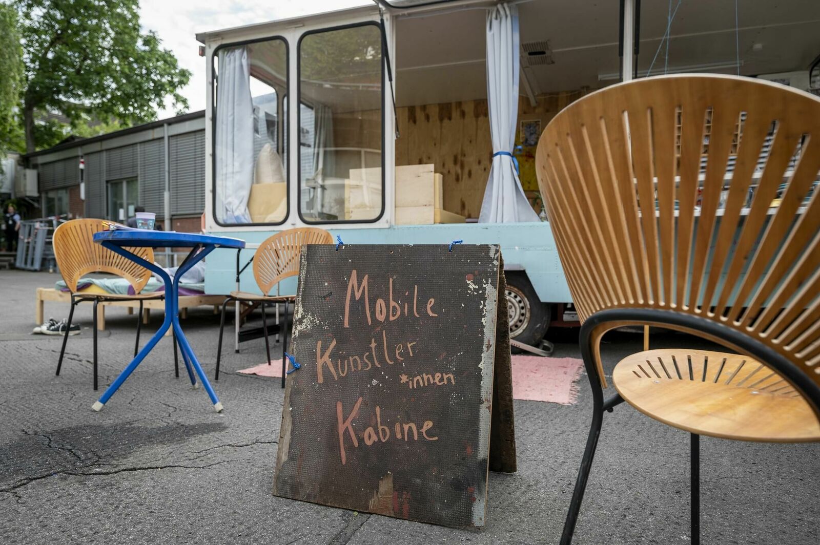 Titelbild des Projekts Künstler*innenkabine in Belebung
