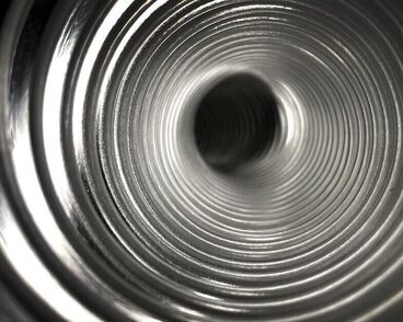 Galeriebild des Projekts 8 Ω LESS – Klangkunst ohne Lautsprecher