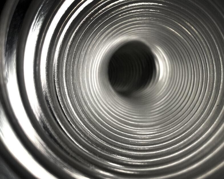 Galeriebild des Projekts 8 Ω LESS – Klangkunst ohne Lautsprecher