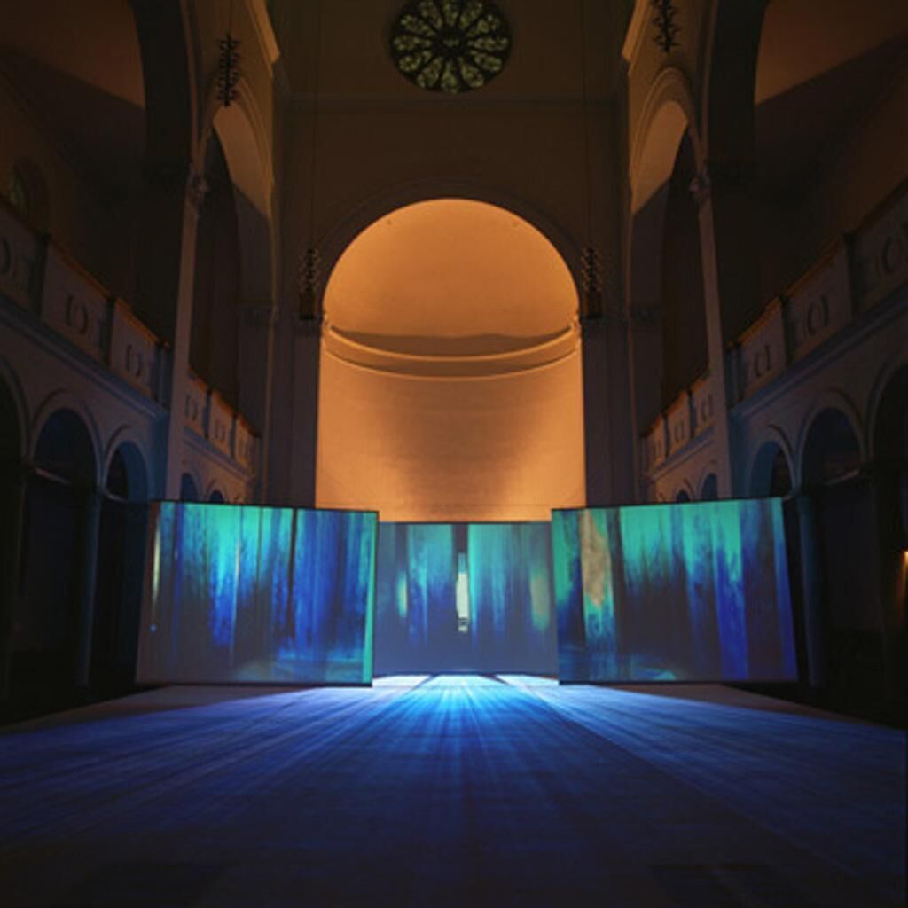 Titelbild des Projekts Noch Weiss Schon Weiss – Zwischen Dunkel und Licht