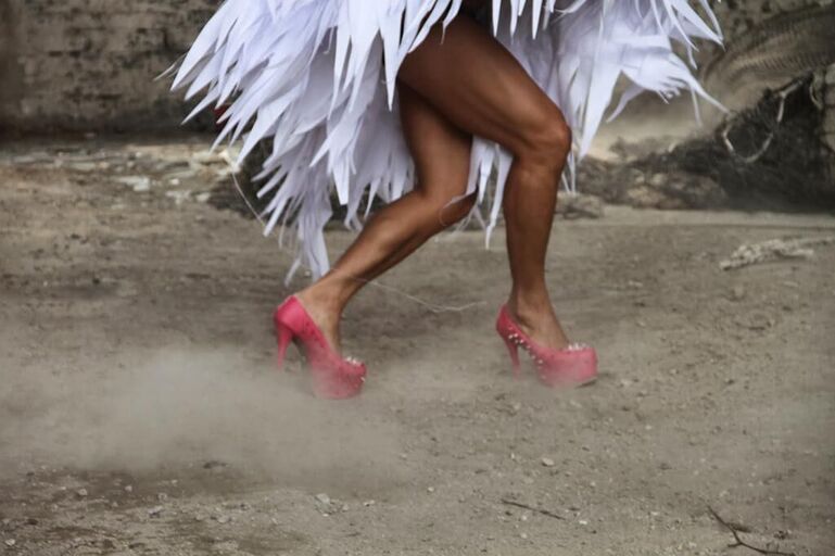 Titelbild des Projekts Cruising in High Heels