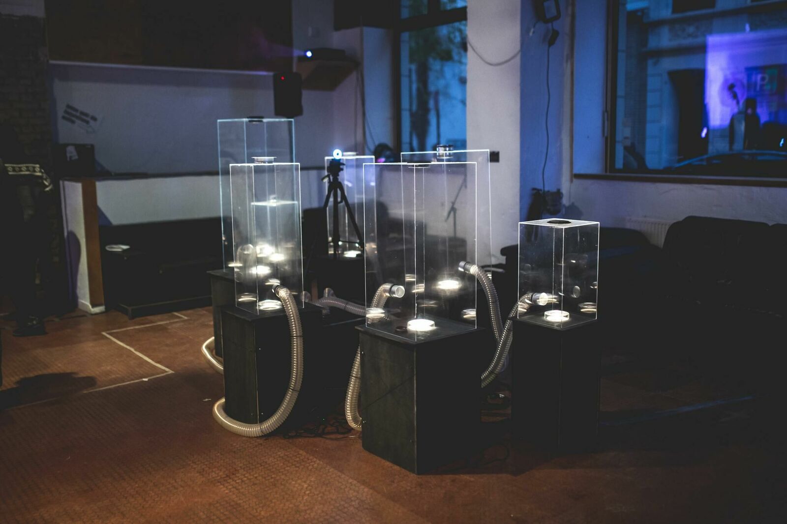 Galeriebild des Projekts The Sublime & The Subliminal (empty molds)