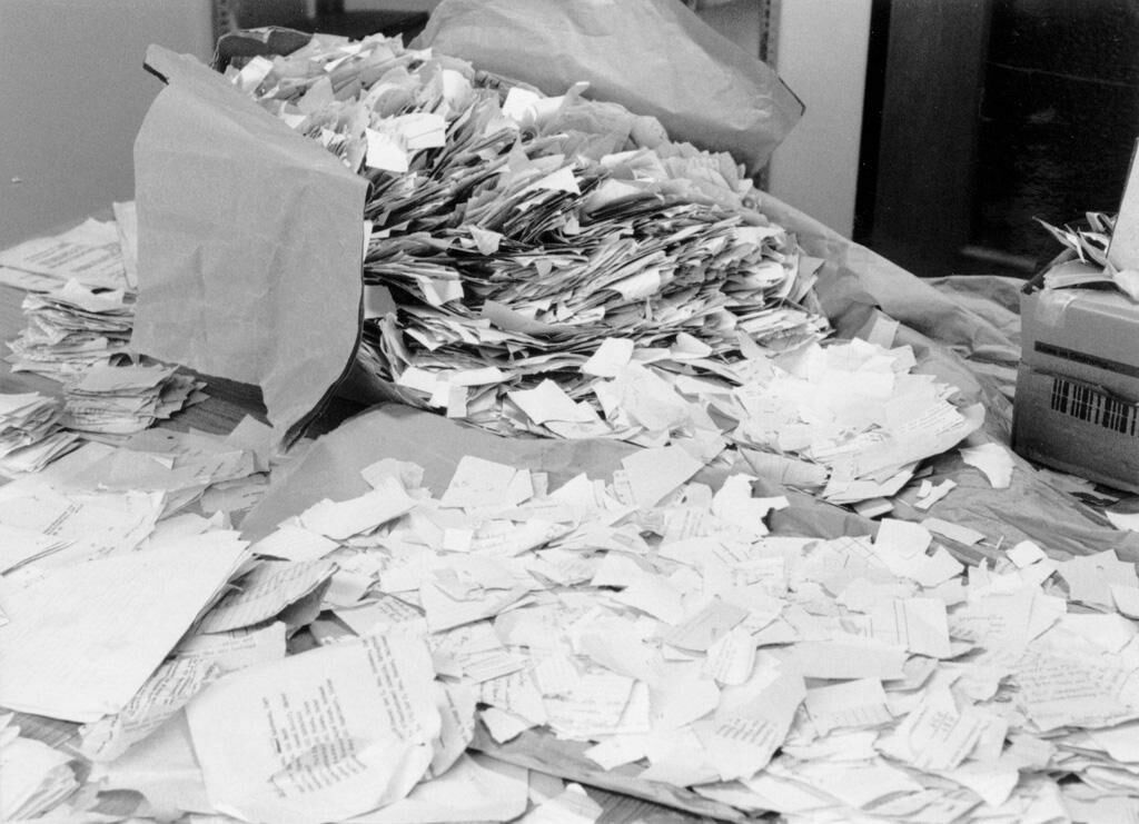 Titelbild des Projekts Lehrfilm über die Rekonstruktion von Stasiakten