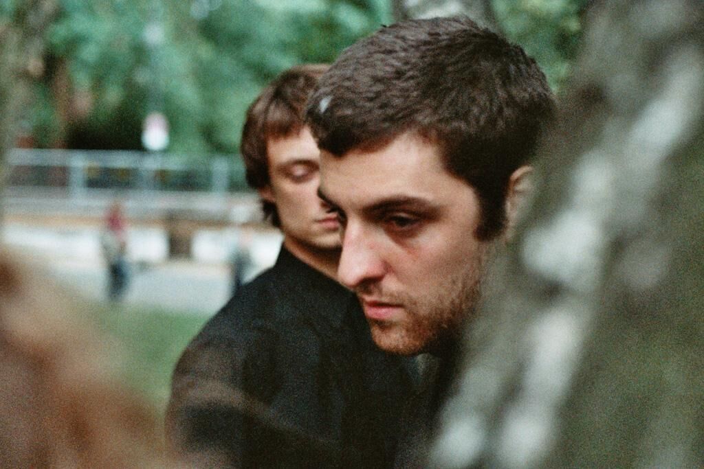 Titelbild des Projekts Fünf Zimmer