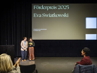 Isabel Apiarius-Hanstein, Eva Swiatkowski