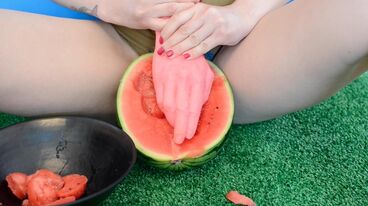 How to make Subak Hwachae