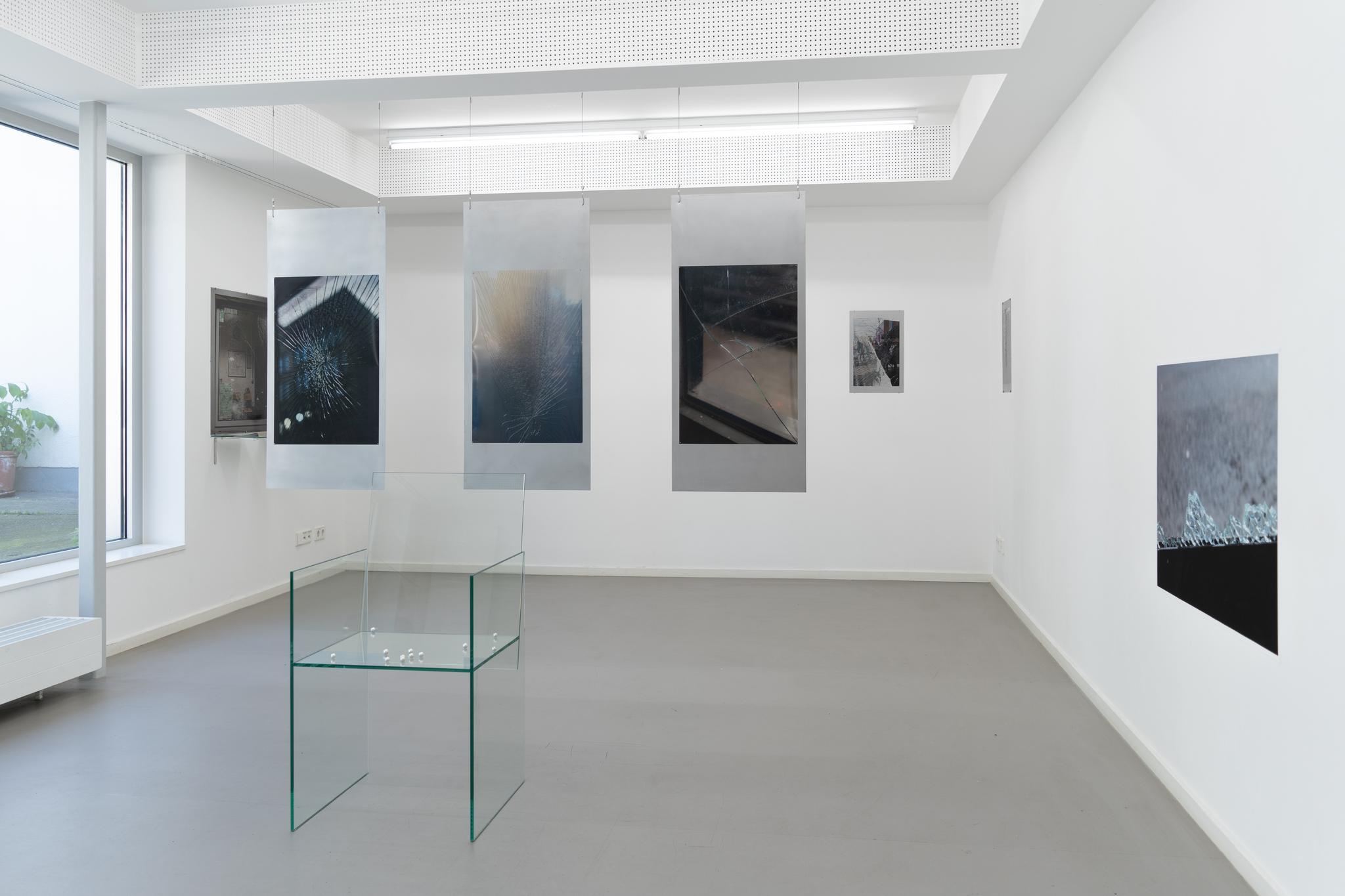 Galeriebild des Projekts Pass by Me, Penetrate Me, Destroy Me