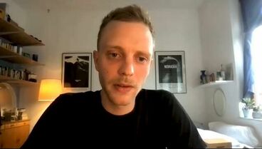 Interview mit Julian Pawelzik, 2021 Galeriebild des Projekts POSTKIDS