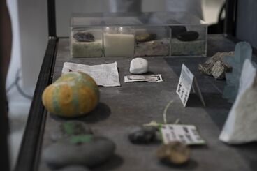 Galeriebild des Projekts Steine in den Medien