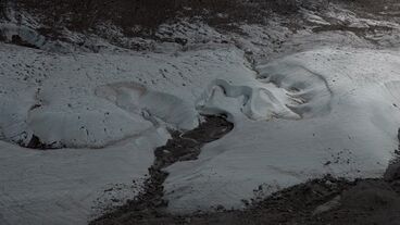 Les montagnes tombent documentary; experimental; mountains; avalanches; photography; stories; glaciers; gletscher; essay
