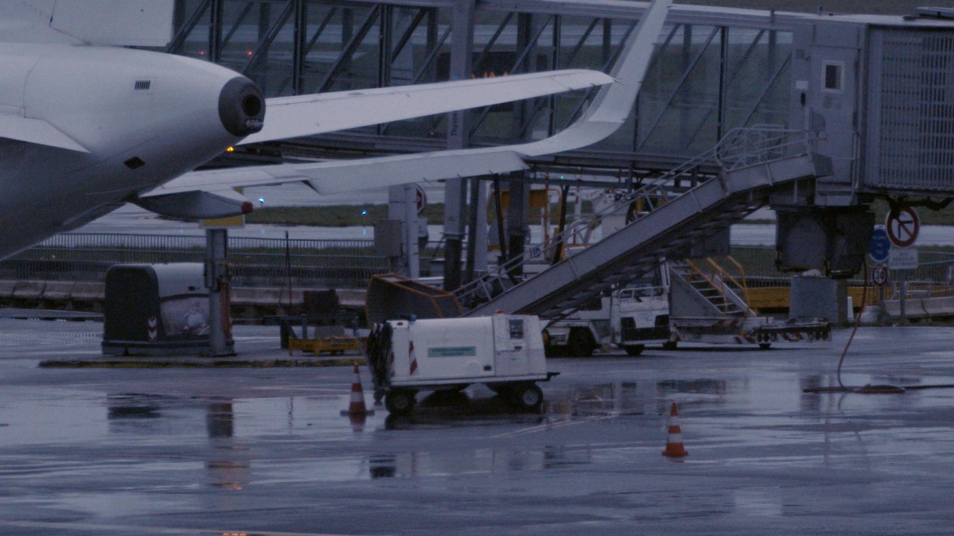 Titelbild des Projekts Blue, Woman, Dress