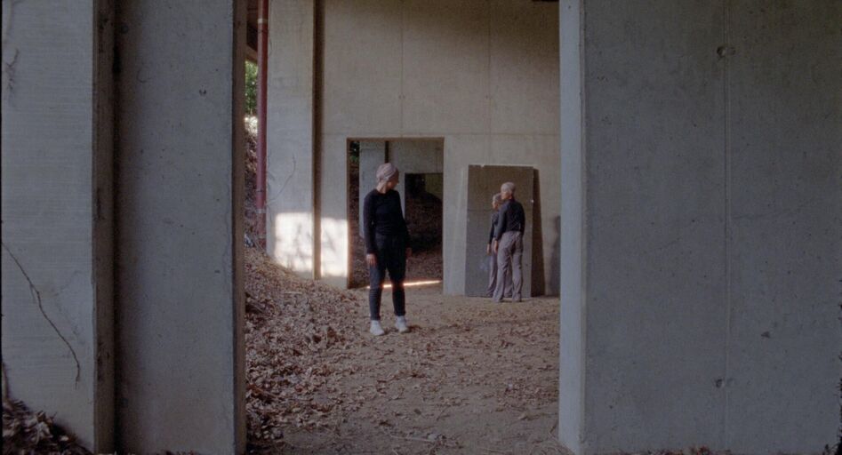 Titelbild des Projekts The Broken Mirror