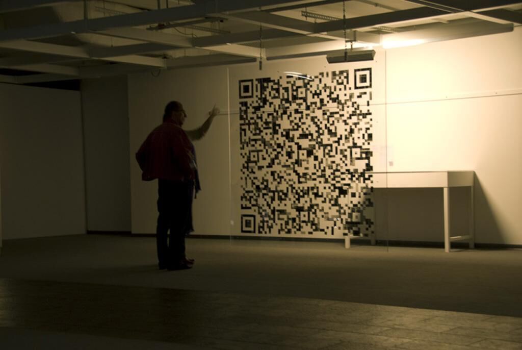 Galeriebild des Projekts 1001111000110100000000