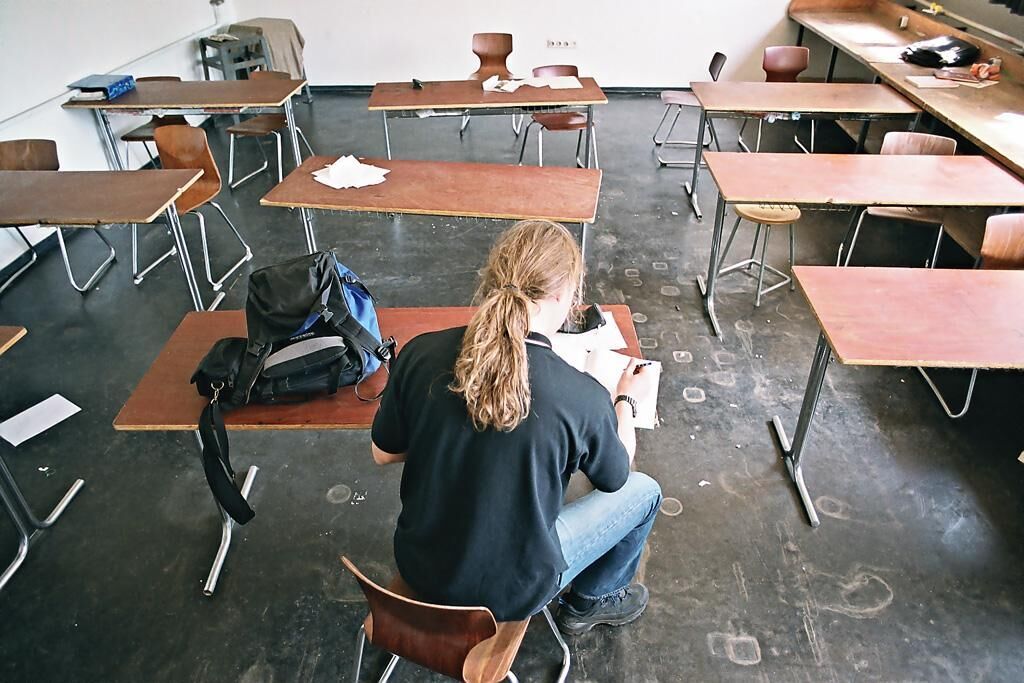 Galeriebild des Projekts Wir leben im 21. Jahrhundert