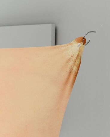 Do you wanna hear about the tear in my body? Galeriebild des Projekts Do you wanna hear about the tear in my body?