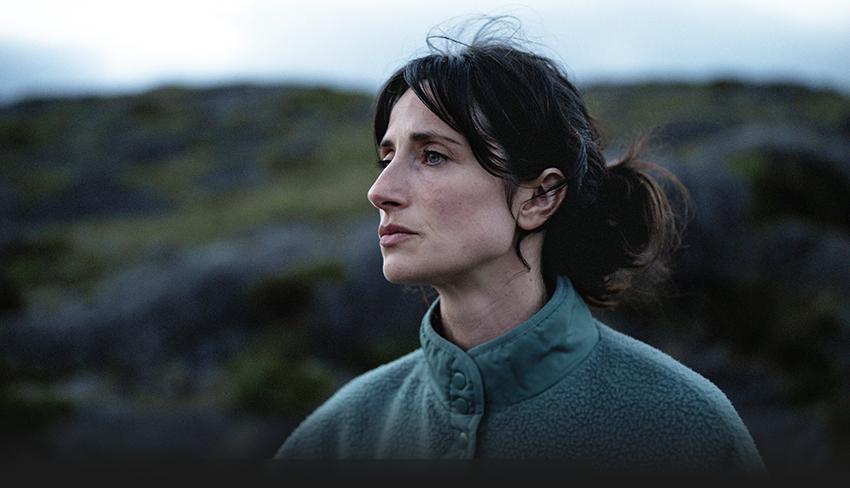 Filmstill "Whitetail" von Nanouk Leopold, in der Hauptrolle Natasha O´Keefe