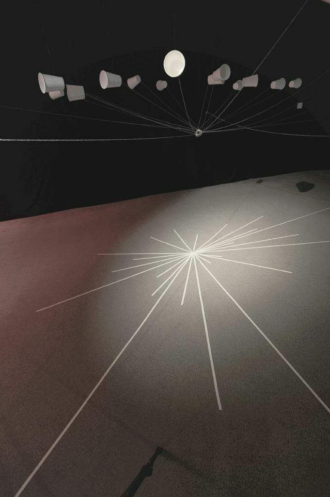 Galeriebild des Projekts Distance