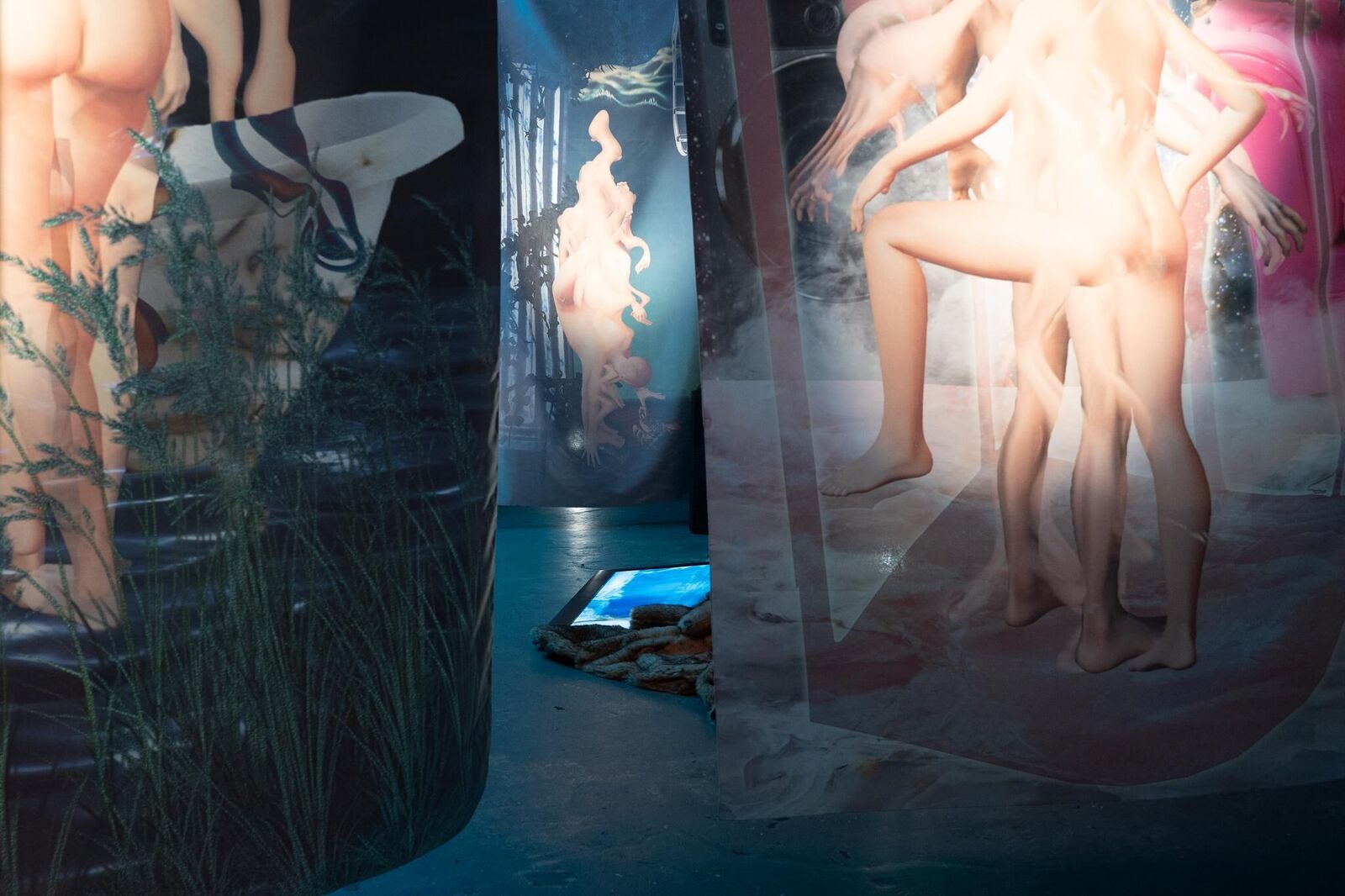 Galeriebild des Projekts Last night I dreamt that water loved me