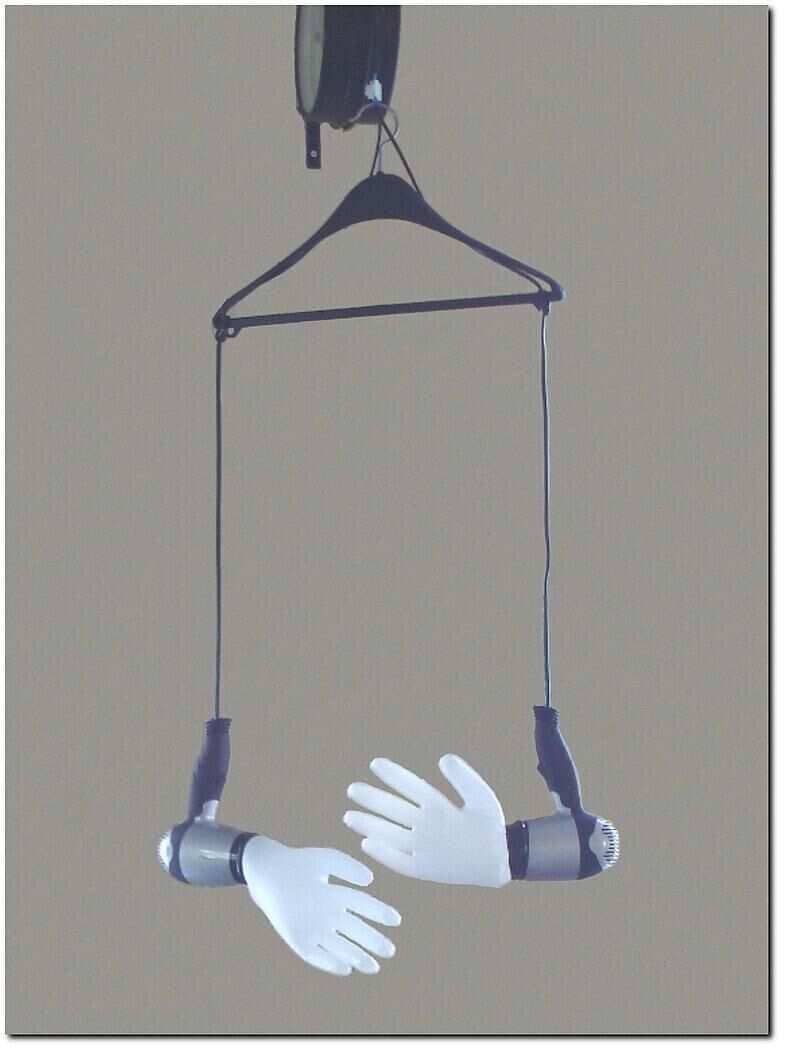 Galeriebild des Projekts 8 Ω LESS – Klangkunst ohne Lautsprecher