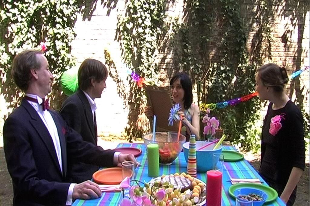 Titelbild des Projekts Erste Gäste