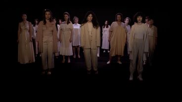 Filmstill aus dem Musikvideo „Alle Sonne” von Ekaterina Reinbold Titelbild des Projekts Alle Sonnen