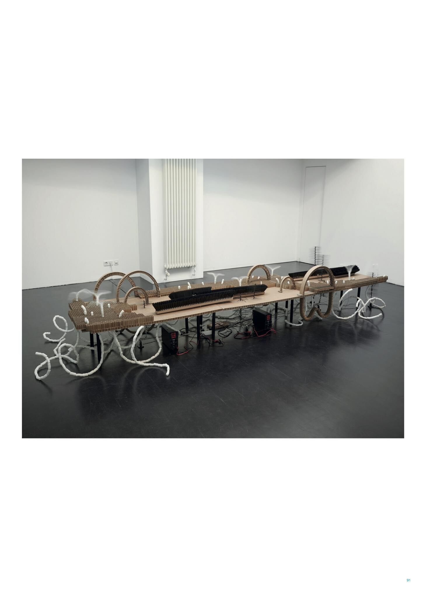 Galeriebild des Projekts FALSE SPRING