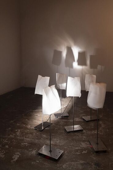 8 Ω LESS – Klangkunst ohne Lautsprecher Galeriebild des Projekts 8 Ω LESS – Klangkunst ohne Lautsprecher