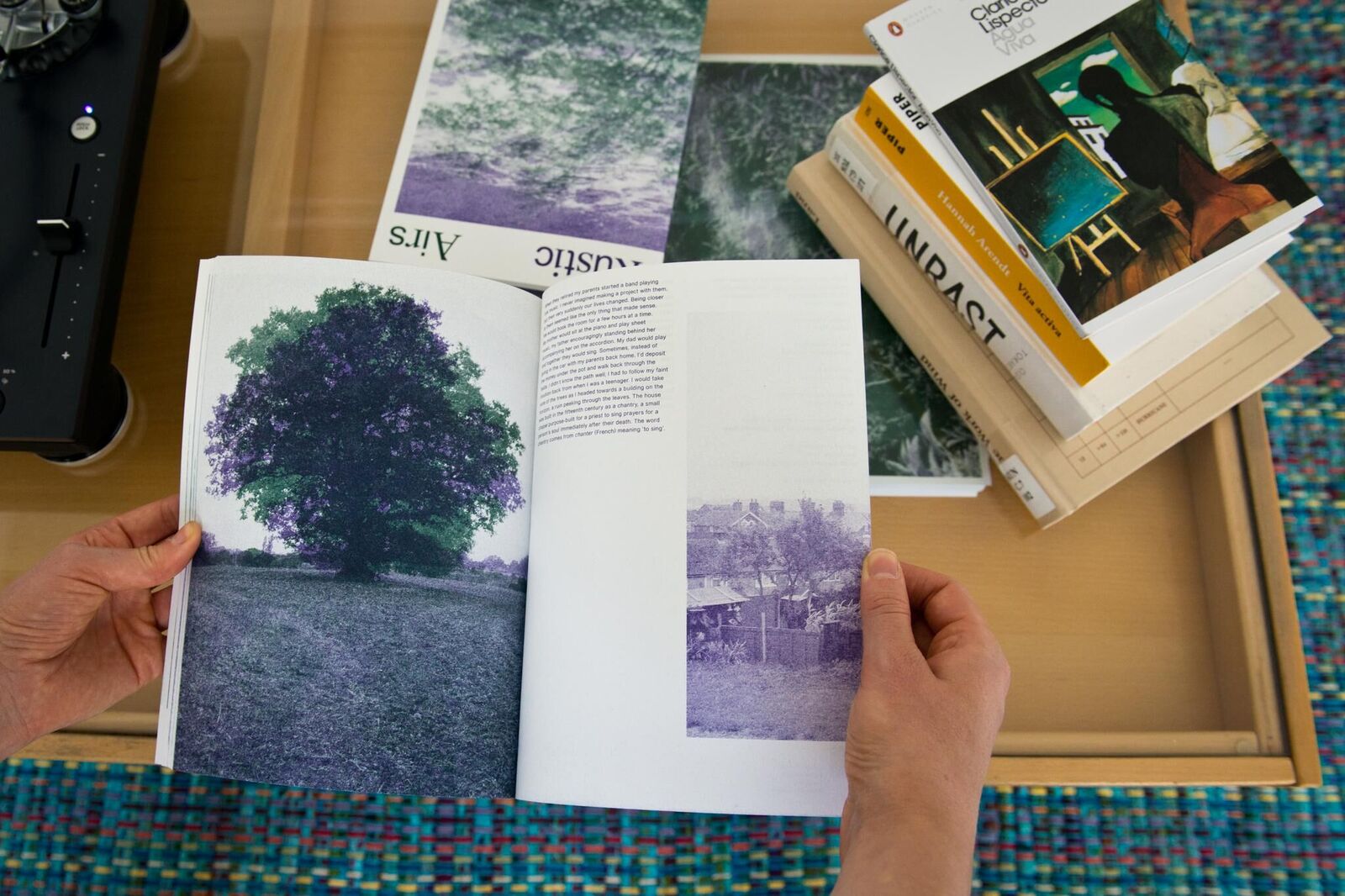 Matjö, Ausstellung, Schallplattenspieler, zurhören