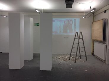 Zehn Euro die Stunde Galeriebild des Projekts Zehn Euro die Stunde