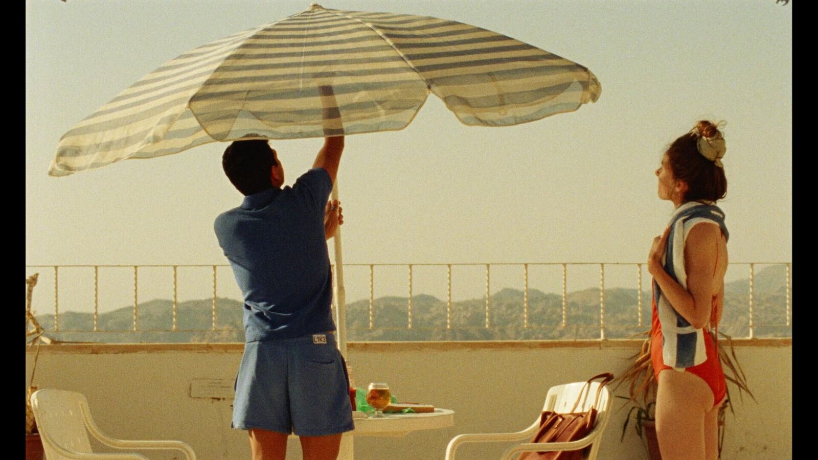 Galeriebild des Projekts The Red Sea Makes Me Wanna Cry