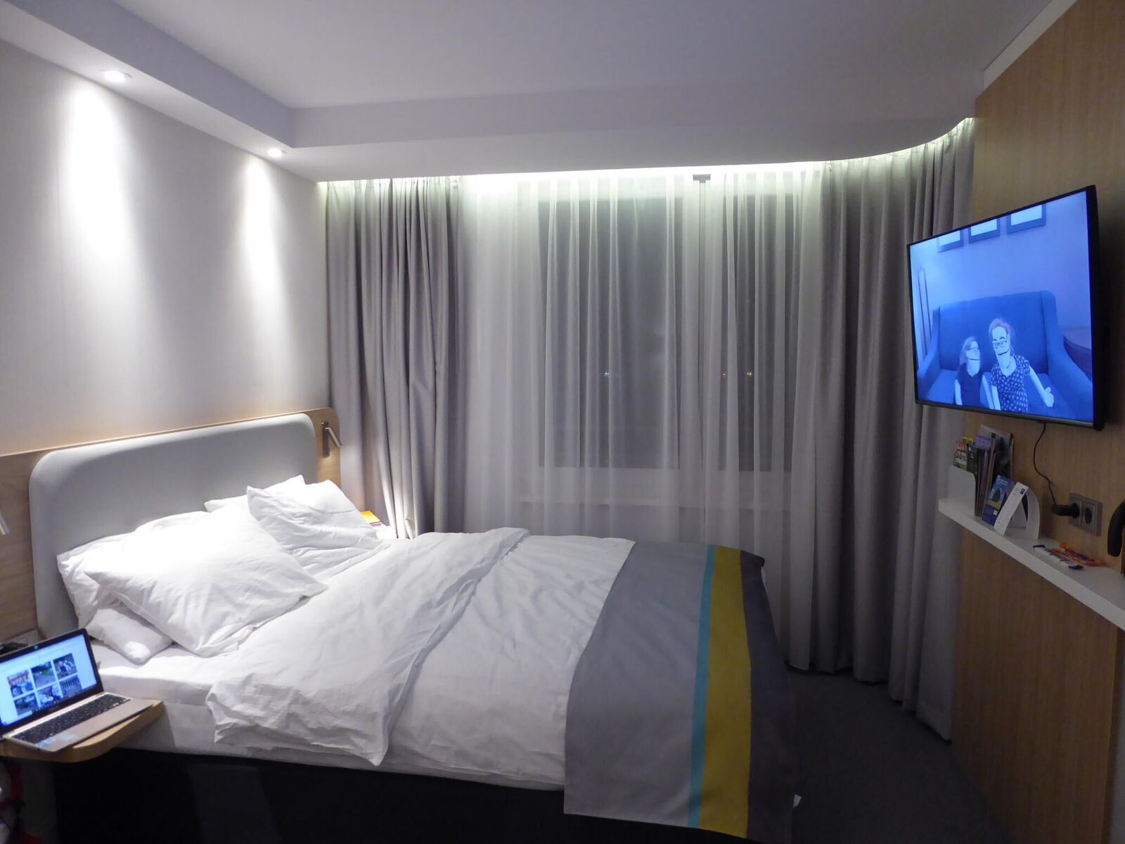 Galeriebild des Projekts we don`t need no 