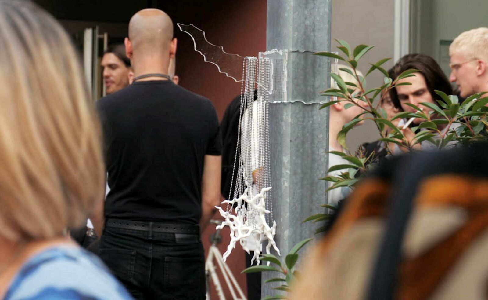 Galeriebild des Projekts Walter Palmer Shot A Lion: A Choreographic Score For The Many
